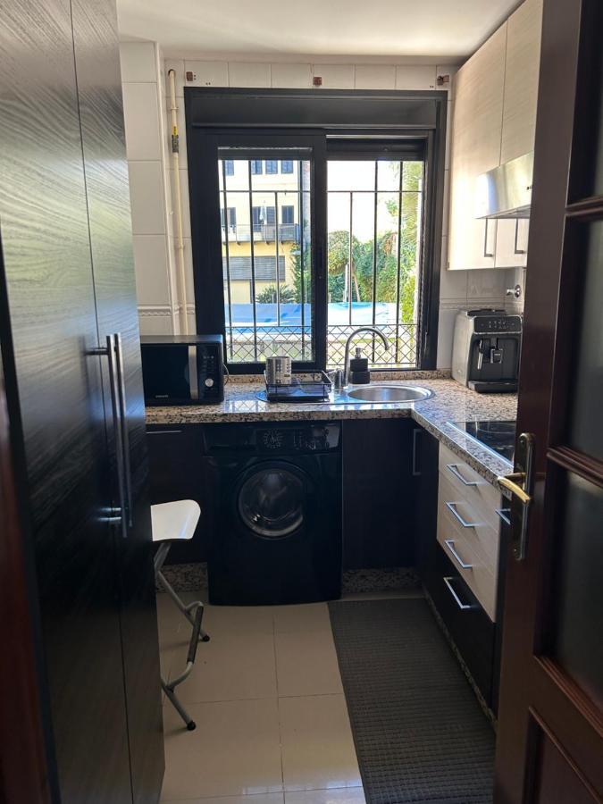 Apartamento Proximo Al Centro De 2 Dormitorios Con Piscina. Sevilla Dış mekan fotoğraf
