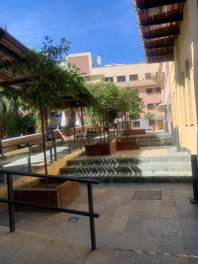 Apartamento Proximo Al Centro De 2 Dormitorios Con Piscina. Sevilla Dış mekan fotoğraf