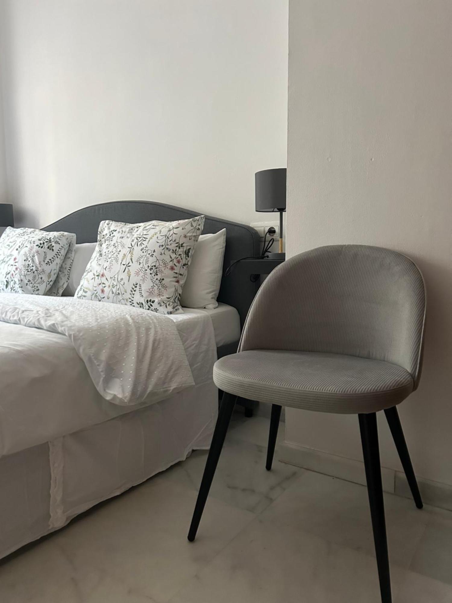 Apartamento Proximo Al Centro De 2 Dormitorios Con Piscina. Sevilla Dış mekan fotoğraf