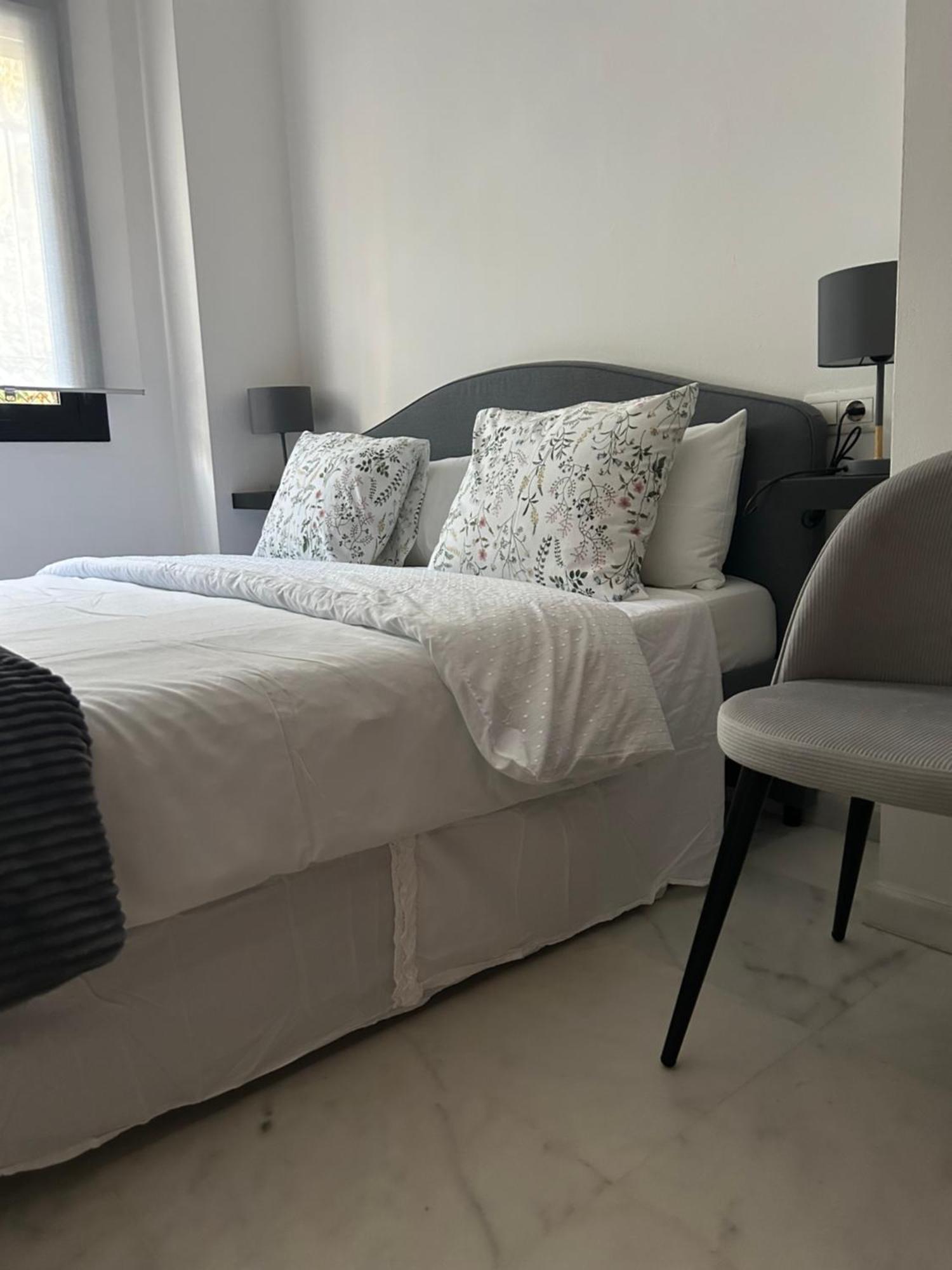 Apartamento Proximo Al Centro De 2 Dormitorios Con Piscina. Sevilla Dış mekan fotoğraf